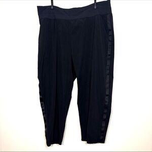 Athleta Nolita Slim Tapered Crop Pants as 20 
High Rise Athleisure Side satin